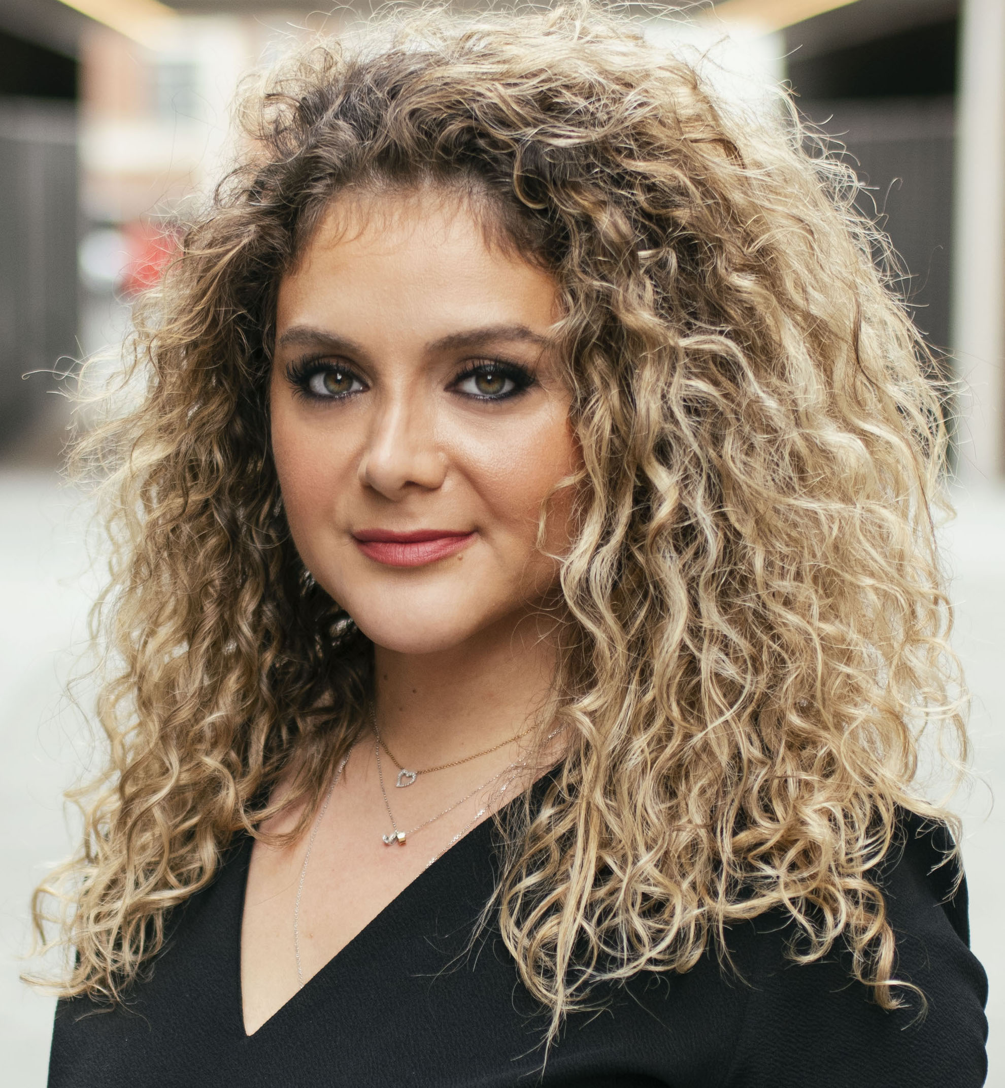 Roujin Ghamsari FCIPD